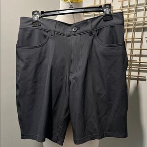 Izod Men's Black Flat Front Shorts